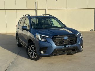 2024 Subaru Forester 2.5i Luxury Special Edition SUV (Horizon Blue) Demo Car Thumbnail