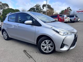 2019  Toyota Yaris Ascent Hatch (Silver Pearl) Used Car Thumbnail