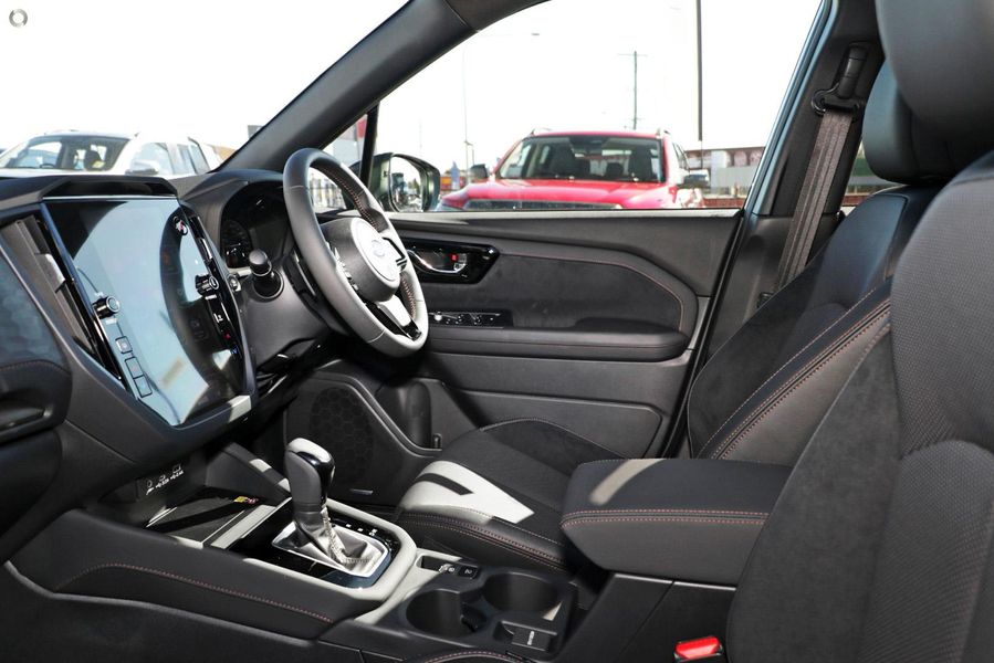 2025 Subaru Forester Hybrid Touring S6 Auto AWD MY26 Photo 8