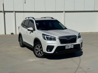 2021 Subaru Forester 2.5i SUV (Crystal White) Used Car Thumbnail
