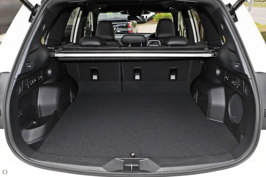 2025 Subaru Forester Hybrid Touring S6 Auto AWD MY26 Photo 11