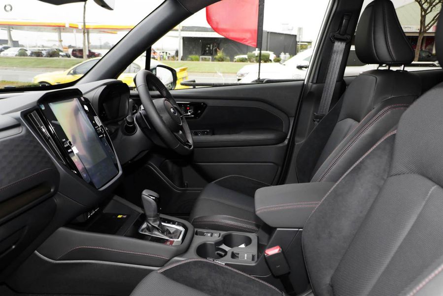 2025 Subaru Forester Hybrid Touring S6 Auto AWD MY26 Photo 9