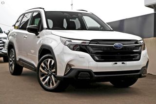 2025  Subaru Forester Hybrid Touring SUV (Crystal White) New Car Thumbnail