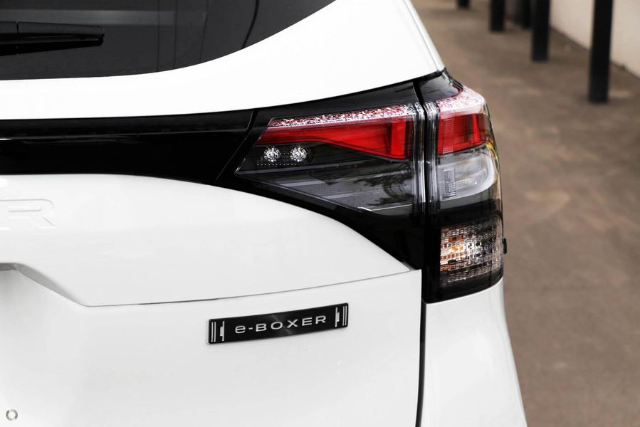 2025 Subaru Forester Hybrid Touring S6 Auto AWD MY26 Photo 2