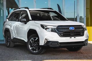 2025  Subaru Forester Premium SUV (Crystal White) New Car Thumbnail