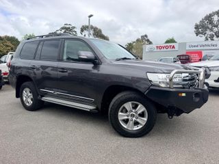 2016  Toyota Landcruiser GXL SUV (Graphite) Used Car Thumbnail