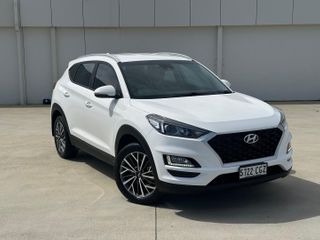 2020  Hyundai Tucson Active X SUV (Pure White) Used Car Thumbnail