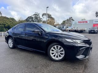 2019  Toyota Camry Ascent Sport Sedan (Eclipse Black) Used Car Thumbnail