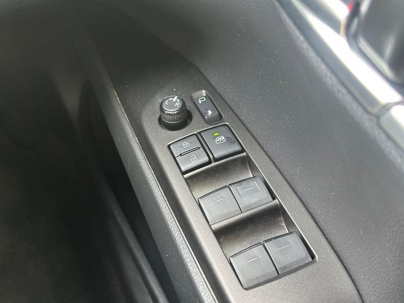 2022 Toyota Camry Ascent Sport Auto Photo 24