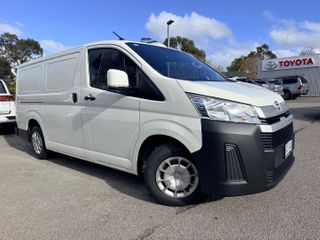 2022  Toyota Hiace Van (French Vanilla) Used Car Thumbnail