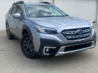 2023 Subaru Outback AWD SUV (Ice Silver) Used Car Thumbnail